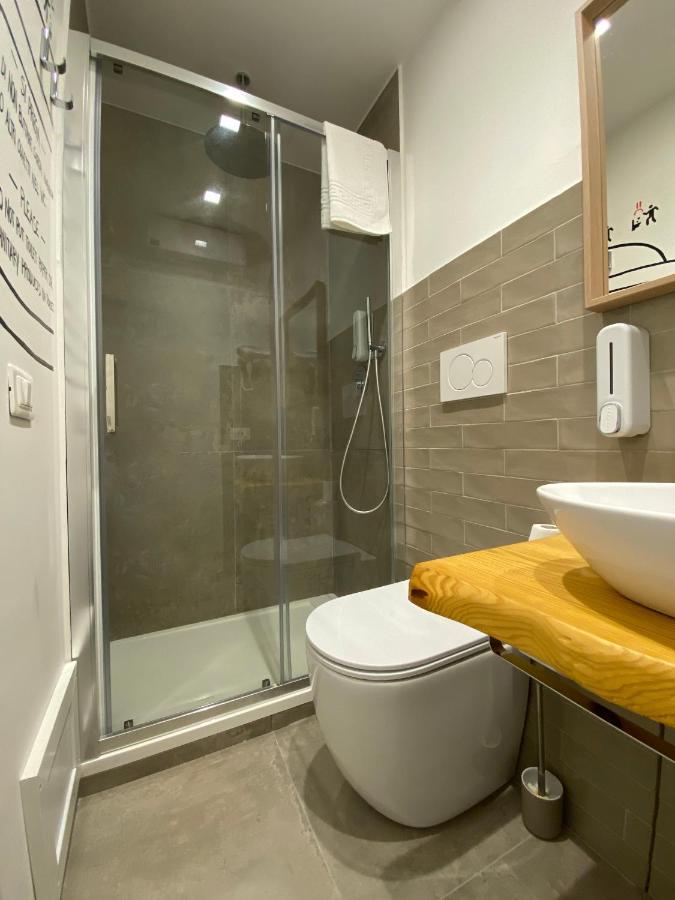 Liotru Maisonne, Rooms With En-Suite Bathroom And Shared Bathroom Катания Экстерьер фото