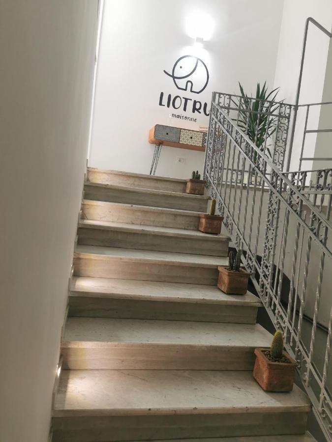 Liotru Maisonne, Rooms With En-Suite Bathroom And Shared Bathroom Катания Экстерьер фото